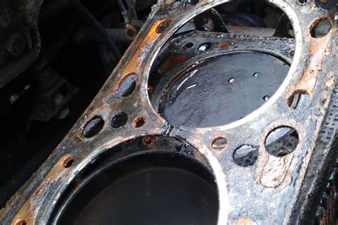 compression test for blown head gasket|check for blown head gasket.